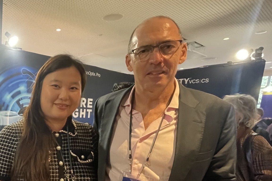 Ice Liu with Dr Brian Kent Smith ONLINE