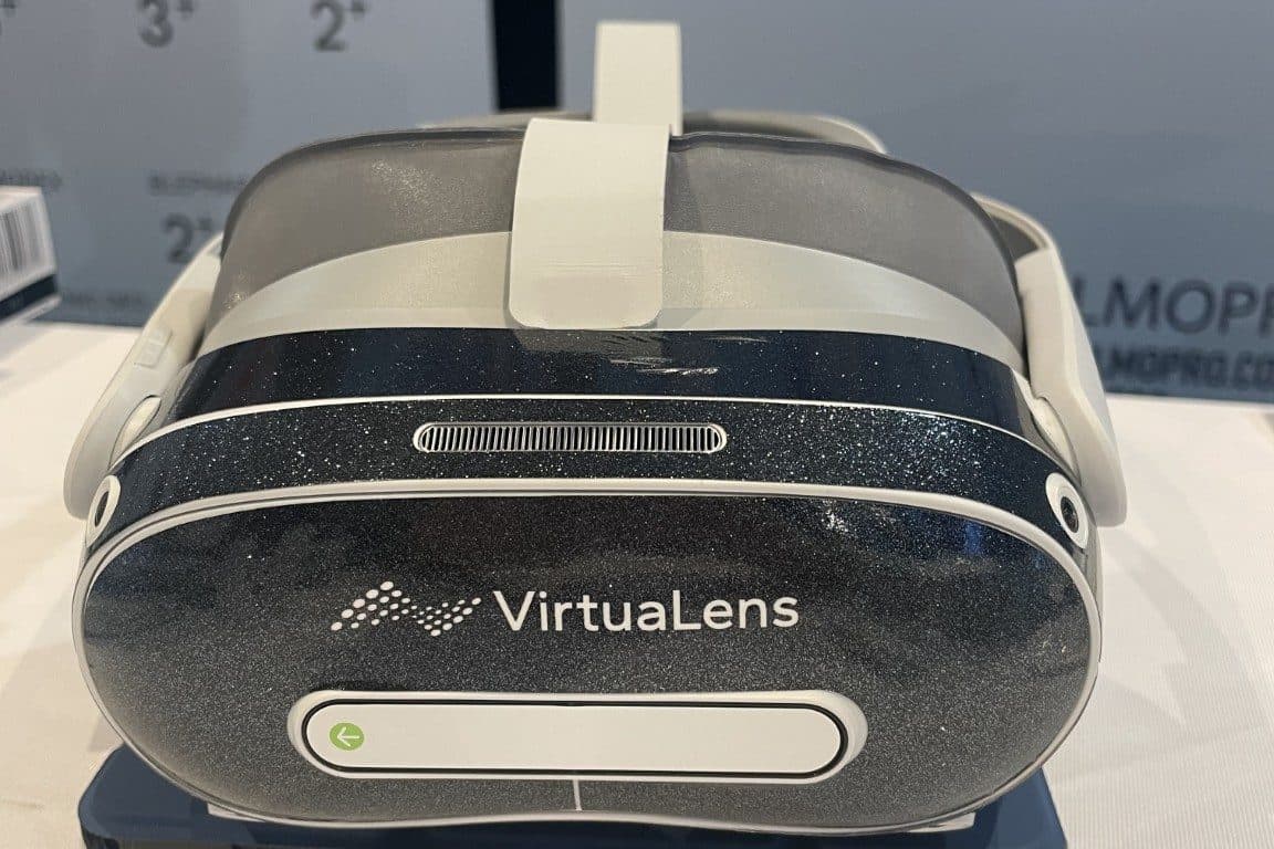 VirtuaLens headset ONLINE