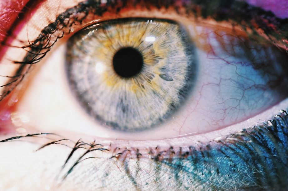 Bright eyes eyeonoptics