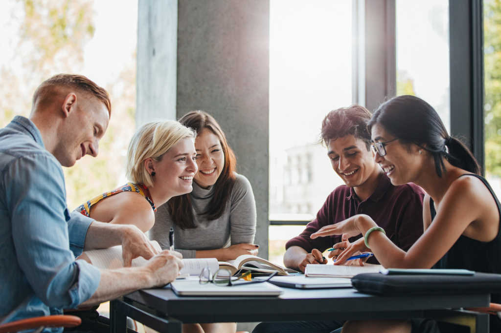 SPONSORED Dispensing optician training is looking up