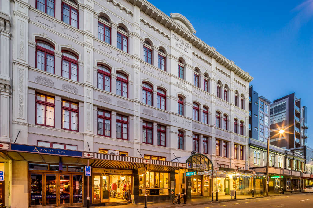 A site for sore eyes